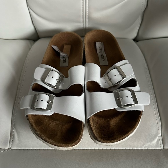 Steve Madden Two Strap Sandal - Size 8 - Picture 4 of 4